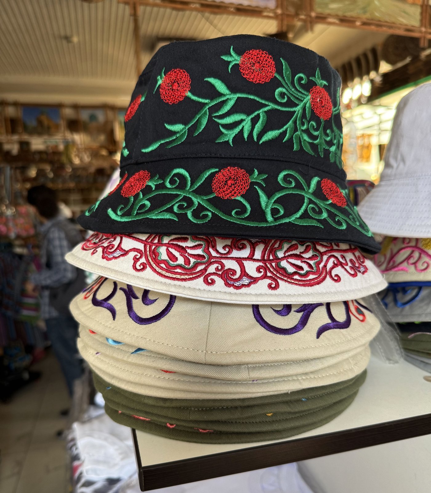 Bazar Chorsu - Banchi di Spezie e Frutta Secca